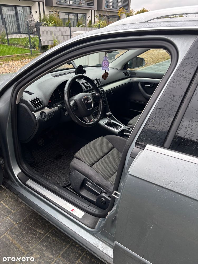 Audi A4 - 8