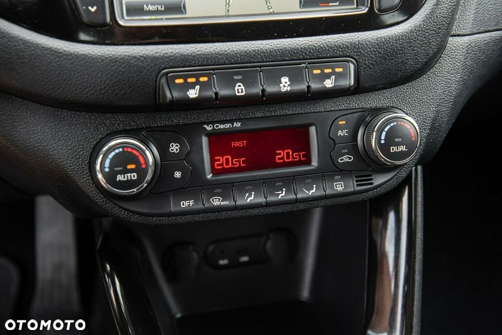 Kia Ceed 1.6 CRDi 128 Dream-Team Edition - 22