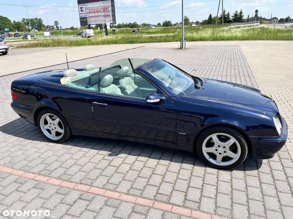 Mercedes-Benz CLK - 8