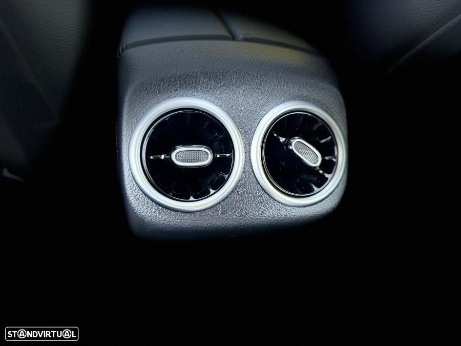 Mercedes-Benz CLA 250 - 5