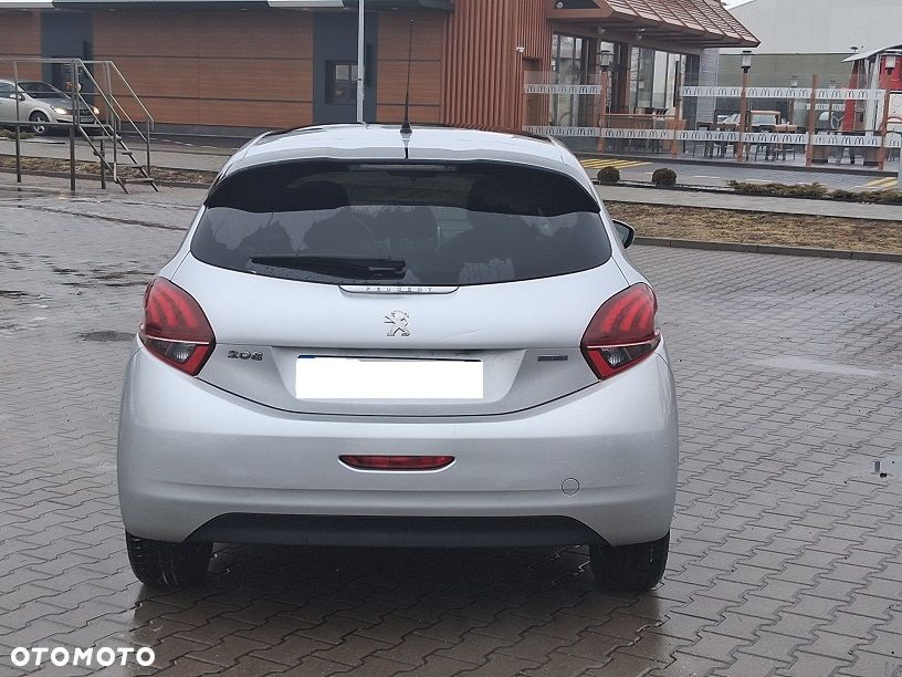 Peugeot 208 1.6 BlueHDi Active S&S - 6