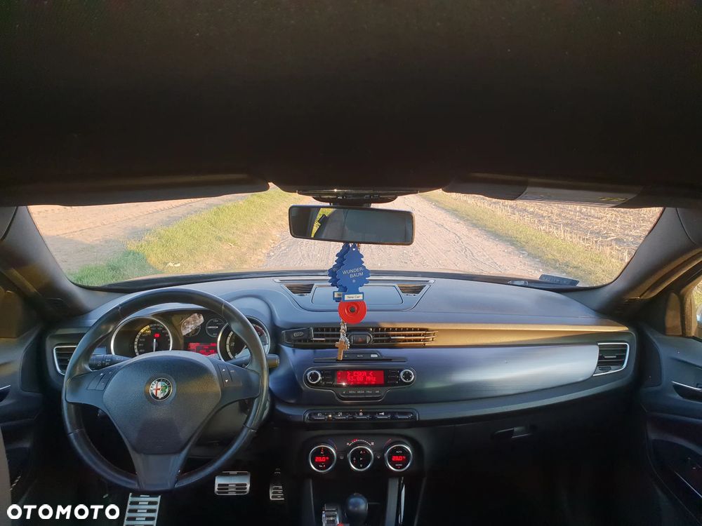 Alfa Romeo Giulietta 2.0 JTDM Progression TCT - 16