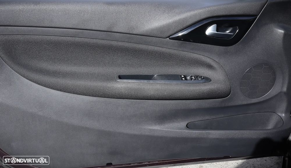 DS DS3 1.2 PureTech Givenchy Le MakeUp - 21