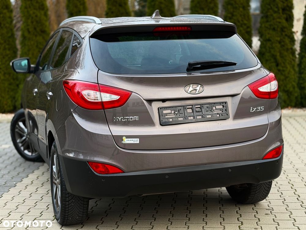 Hyundai ix35 1.6 2WD Fifa World Cup Edition - 21