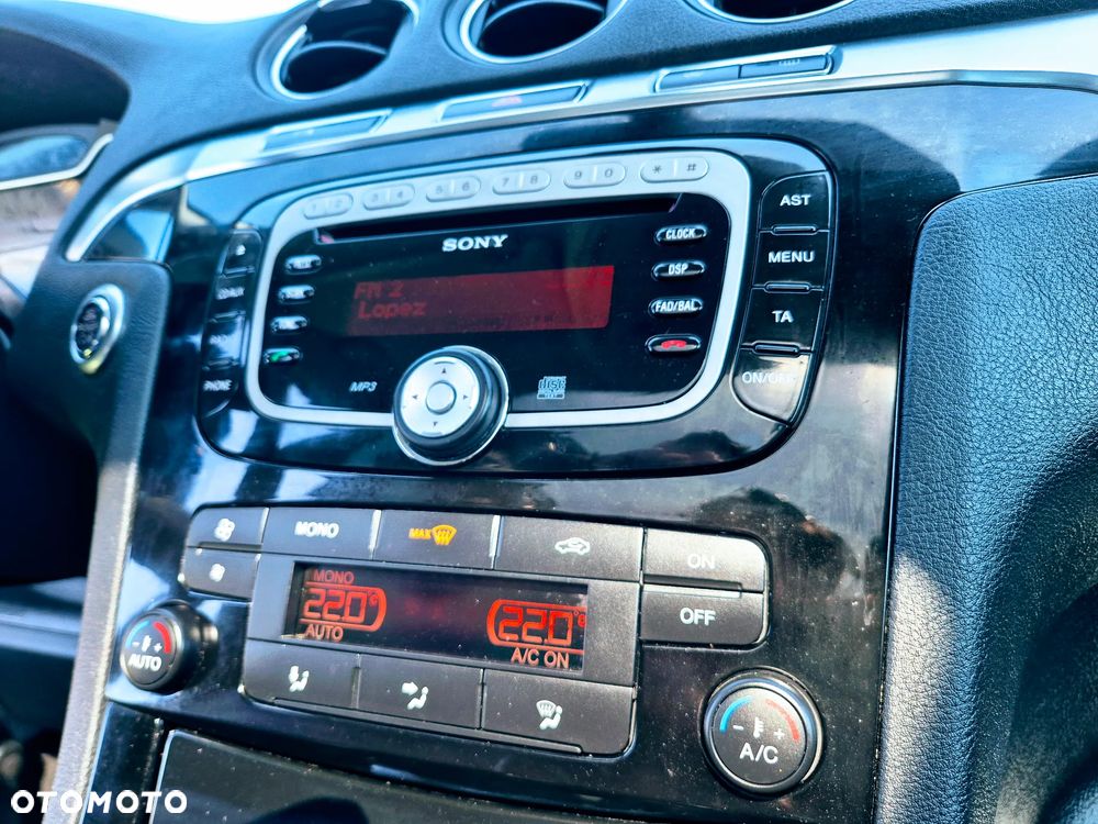 Ford S-Max 2.0 TDCi DPF Business Edition - 16