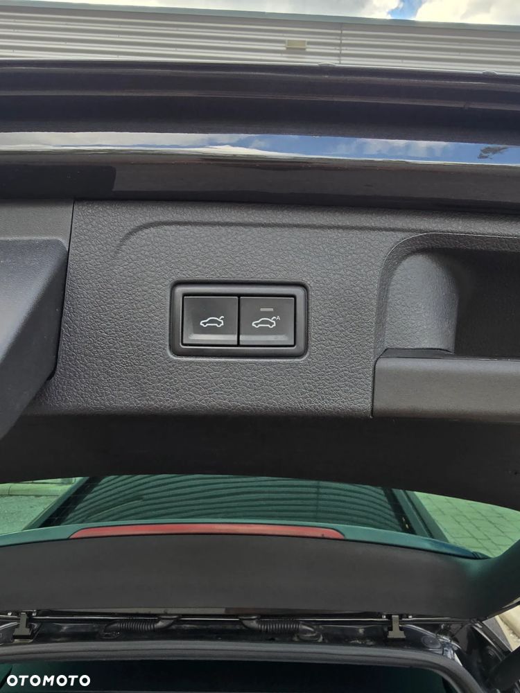 Volkswagen Passat 1.4 TSI DSG GTE - 34