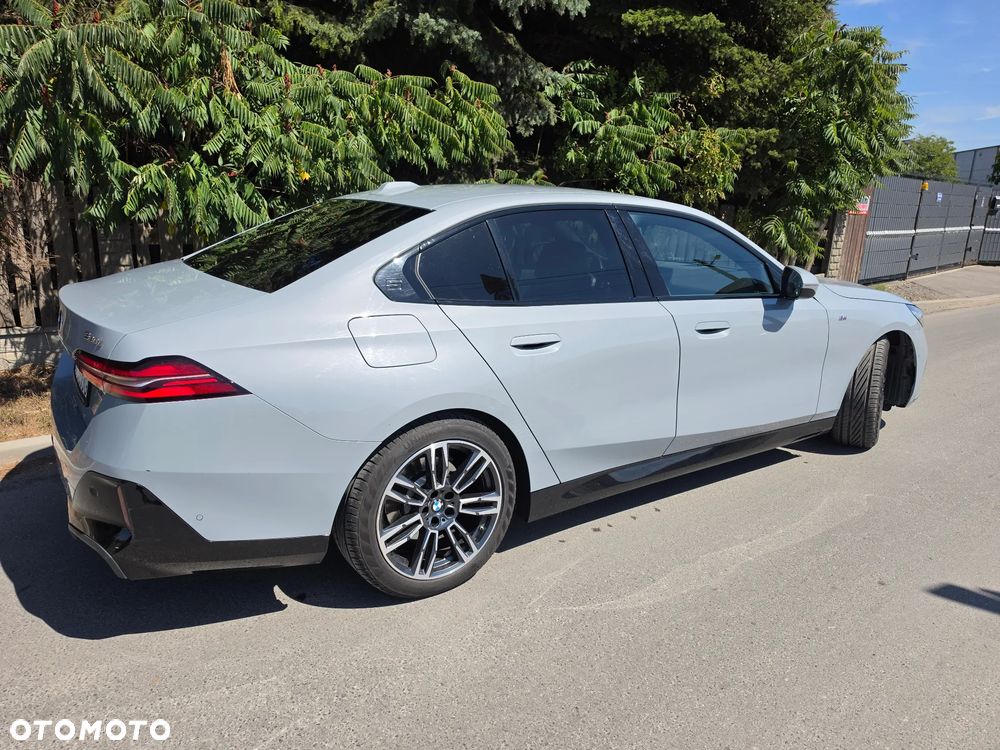 BMW Seria 5 520d mHEV M Sport - 5