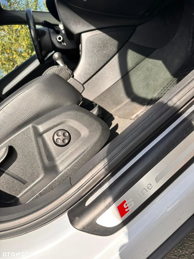 Audi Q3 2.0 TDI - 18