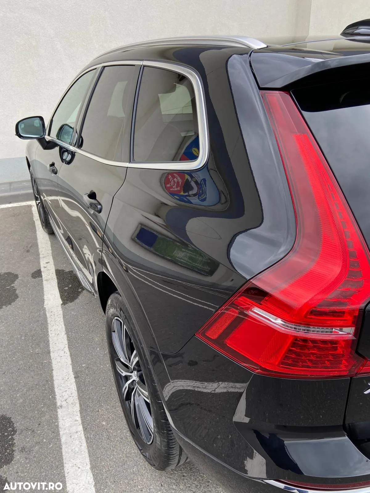 Volvo XC 60 B4 MHEV AWD Inscription - 27