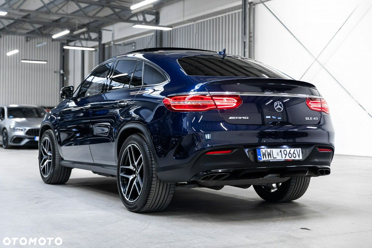 Mercedes-Benz GLE - 9