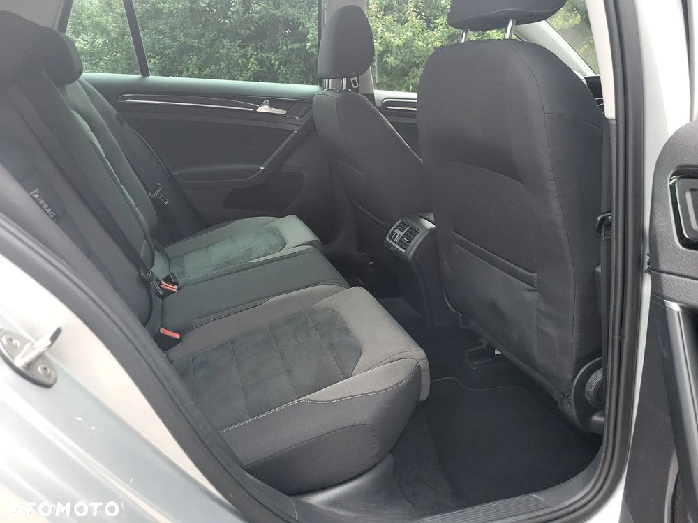 Volkswagen Golf 2.0 TDI SCR DSG Highline - 31