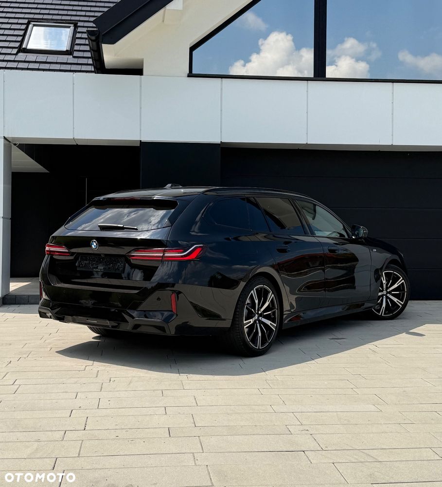 BMW Seria 5 520d xDrive - 5