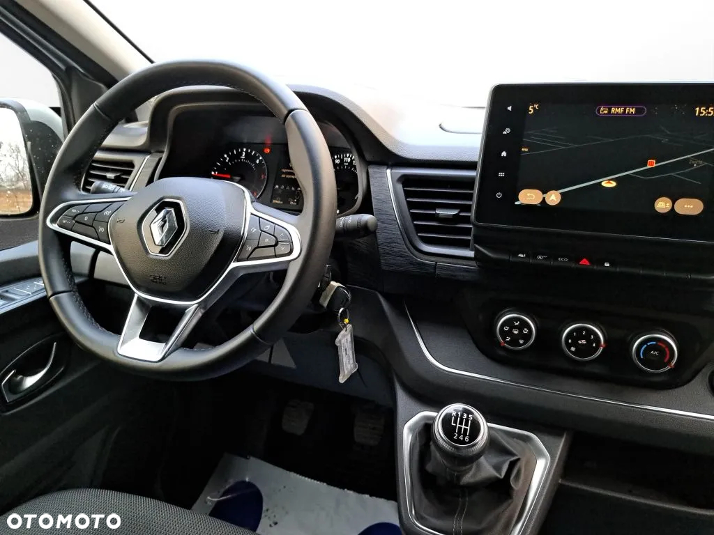 Renault Trafic - 13