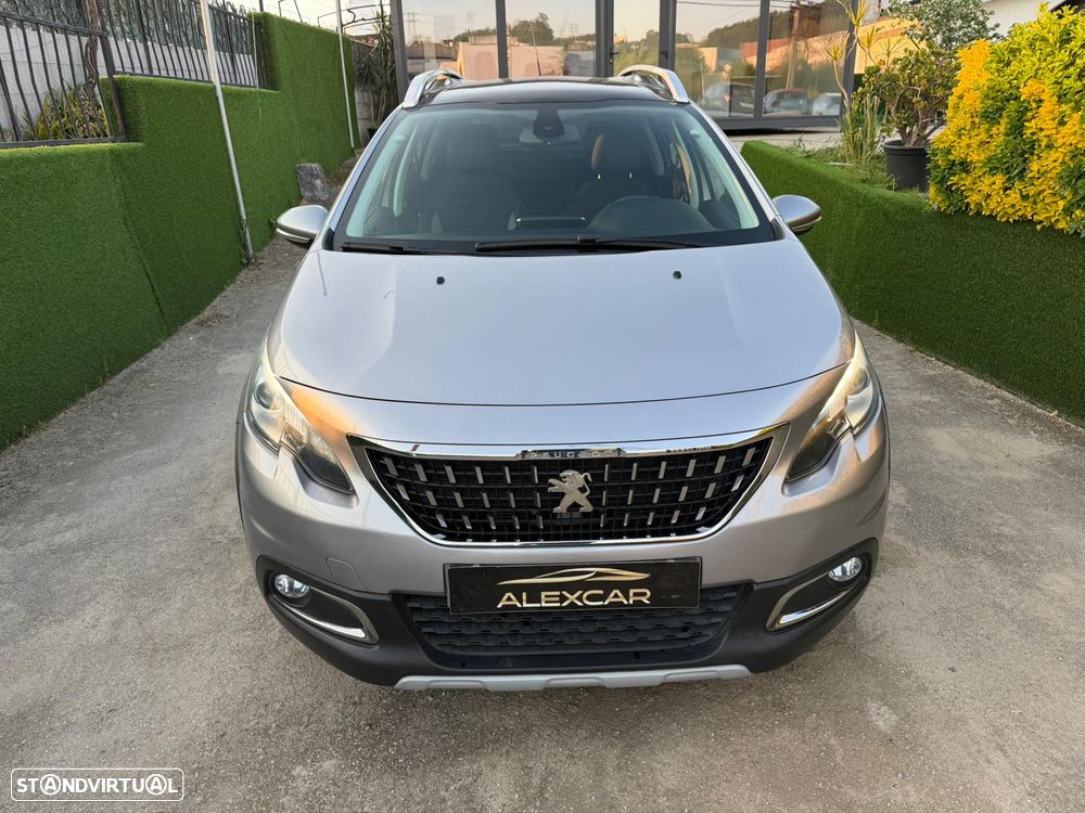 Peugeot 2008 1.2 PureTech Allure - 2