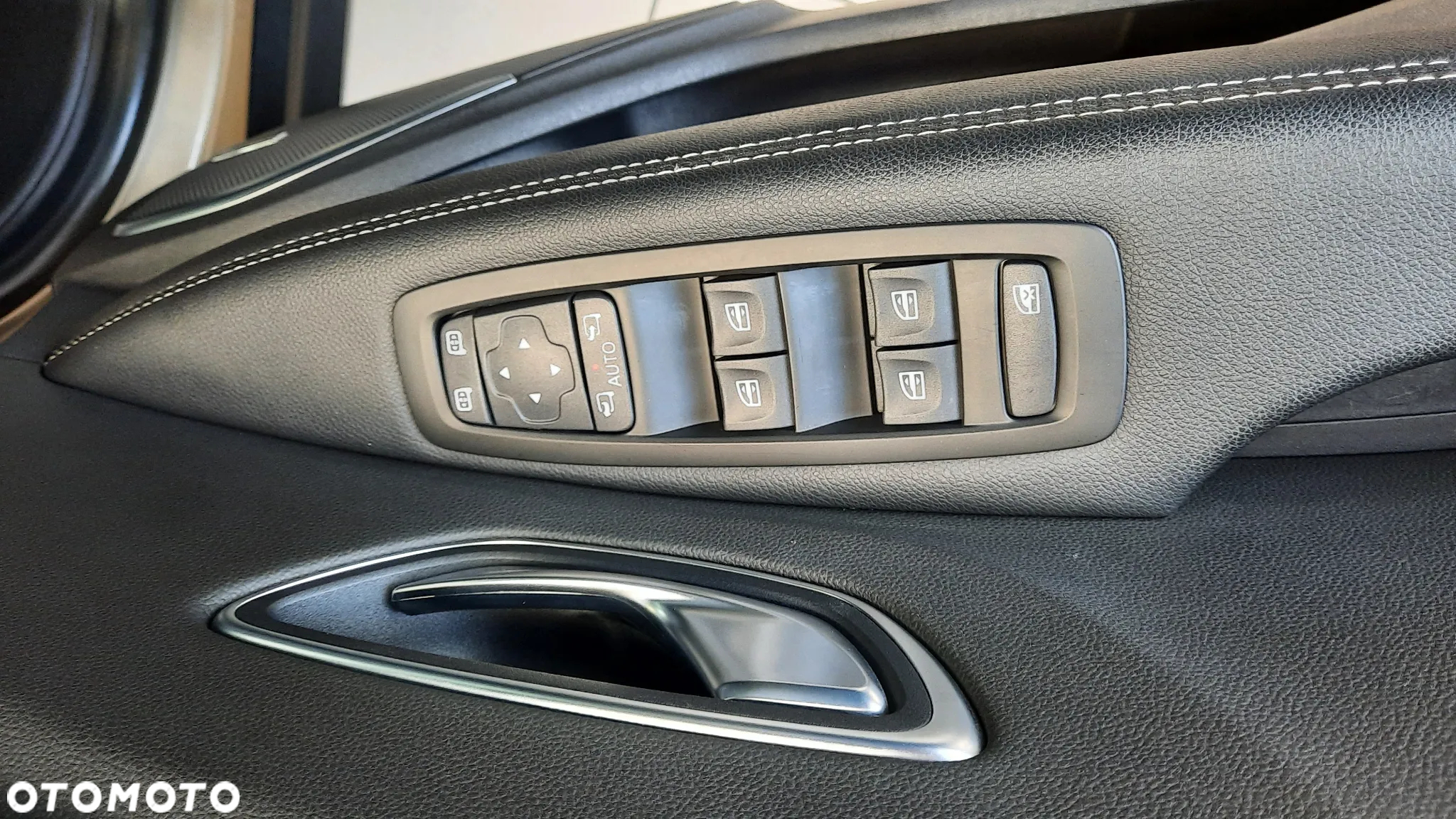 Renault Grand Scenic - 15
