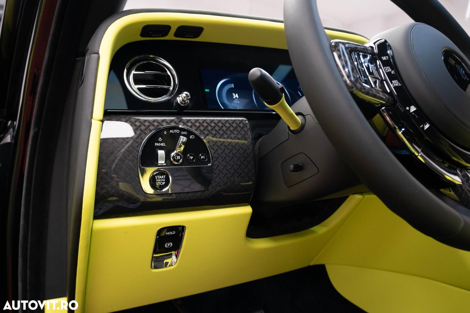 Rolls-Royce Cullinan - 23