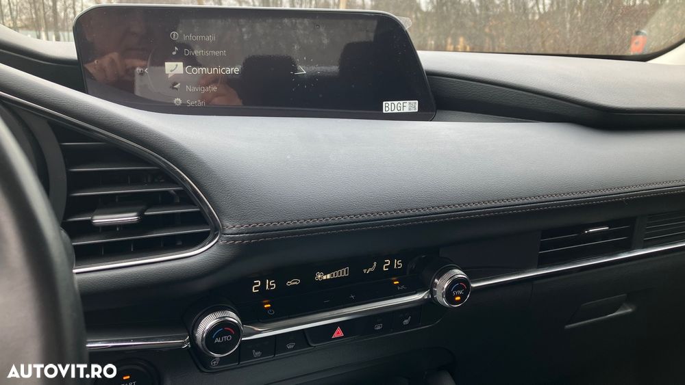 Mazda 3 e-Skyactiv G122 MHEV - 2