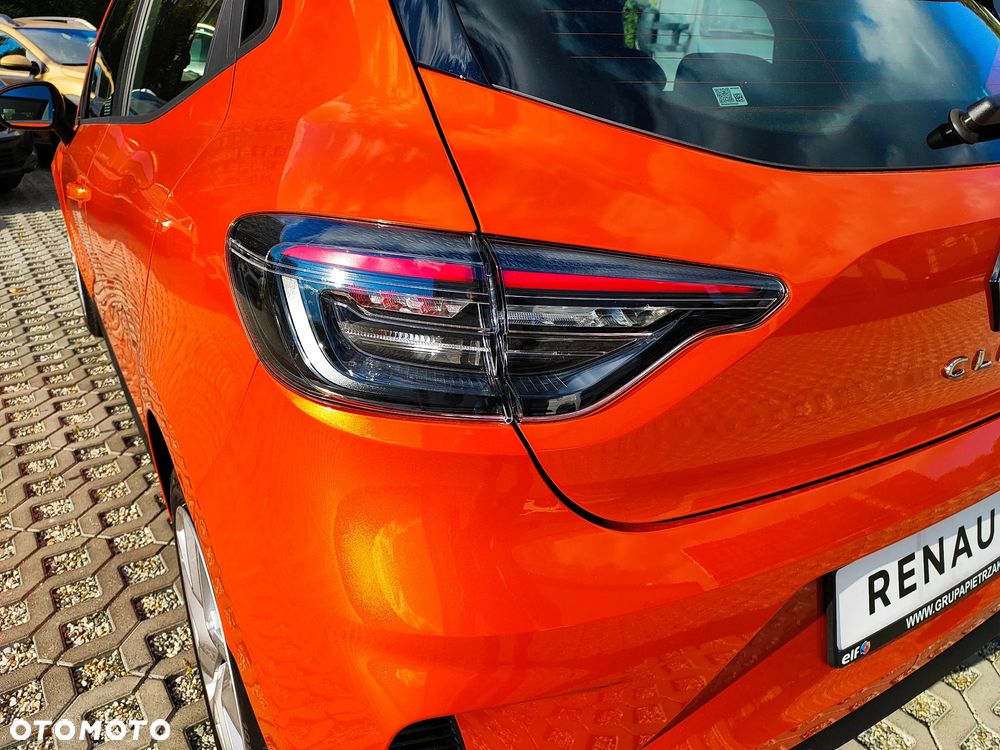 Renault Clio - 10