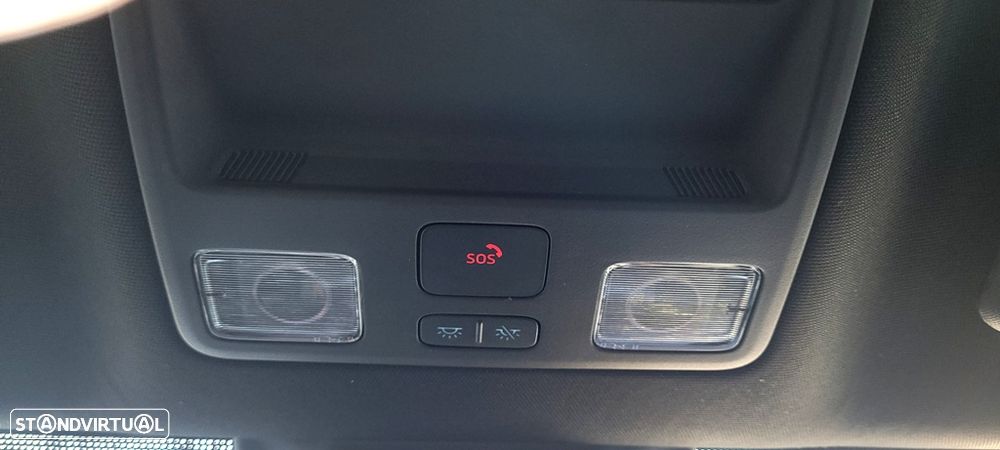 Ford Focus 1.0 EcoBoost Active X - 45