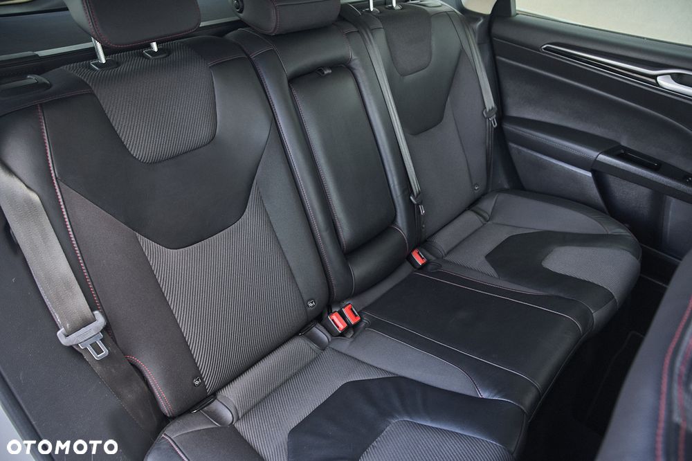 Ford Mondeo 2.0 TDCi STart-Stopp PowerShift-Aut ST-Line - 26