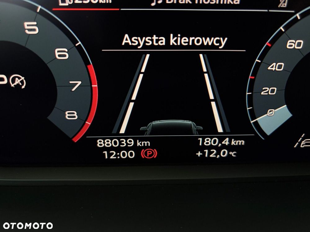 Audi Q3 - 16