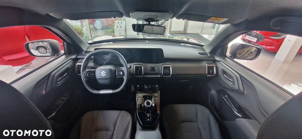 Suzuki e VITARA - 10