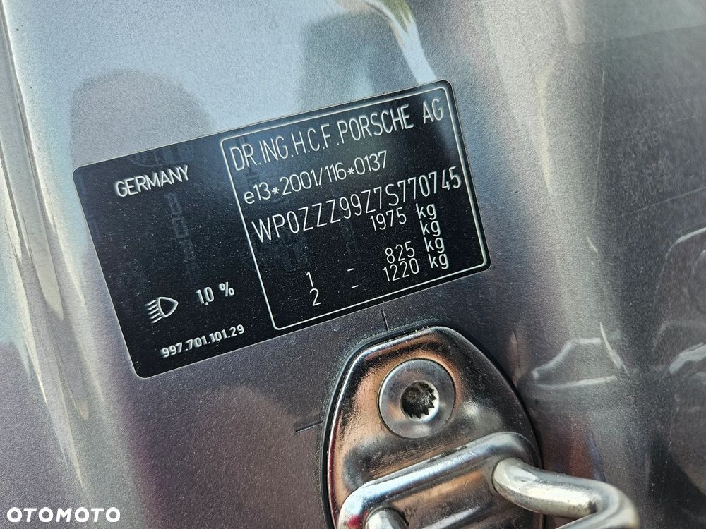 Porsche 911 Carrera 4 S Tiptronic - 3