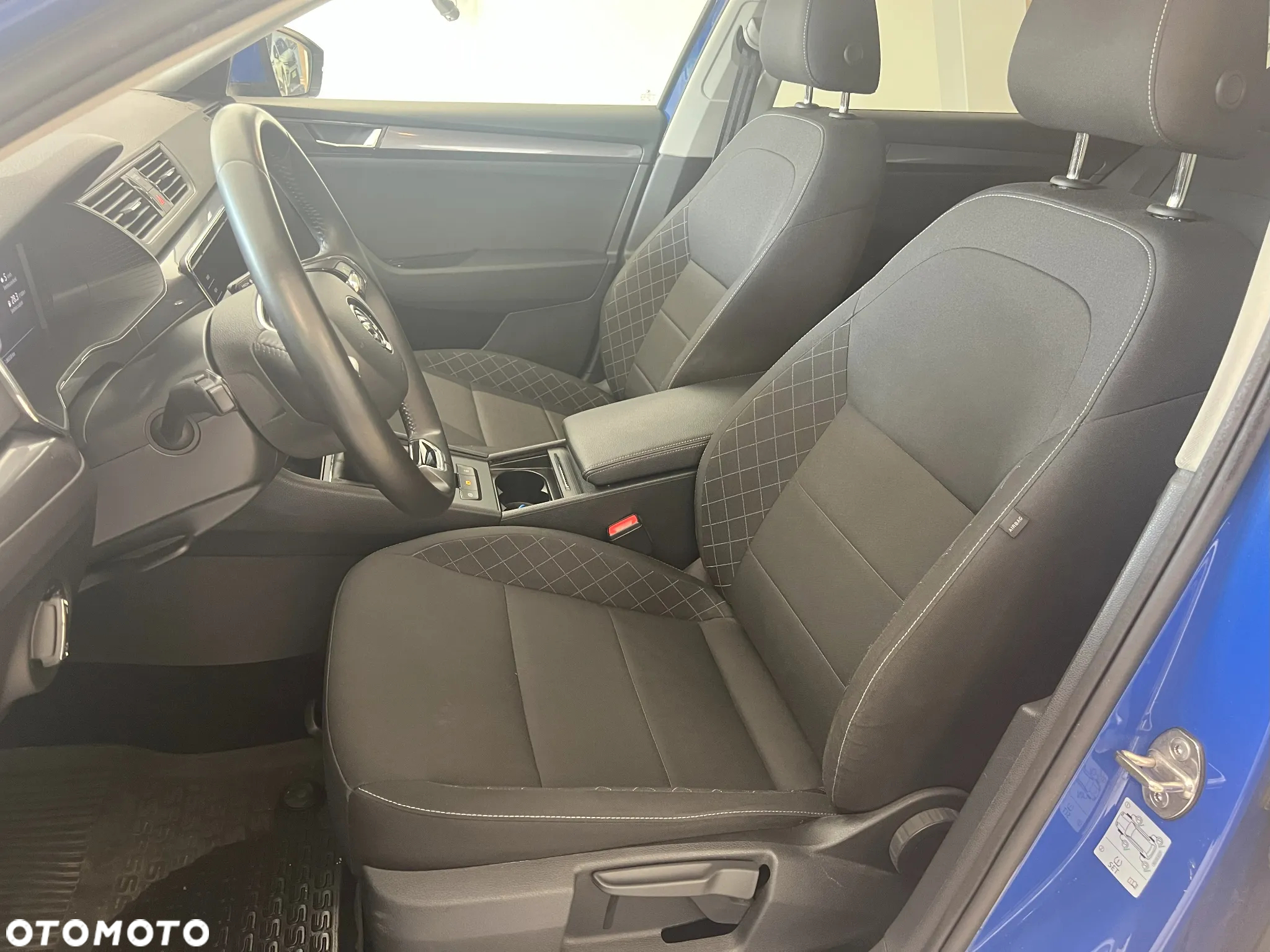 Skoda Superb 2.0 TDI SCR Active - 14