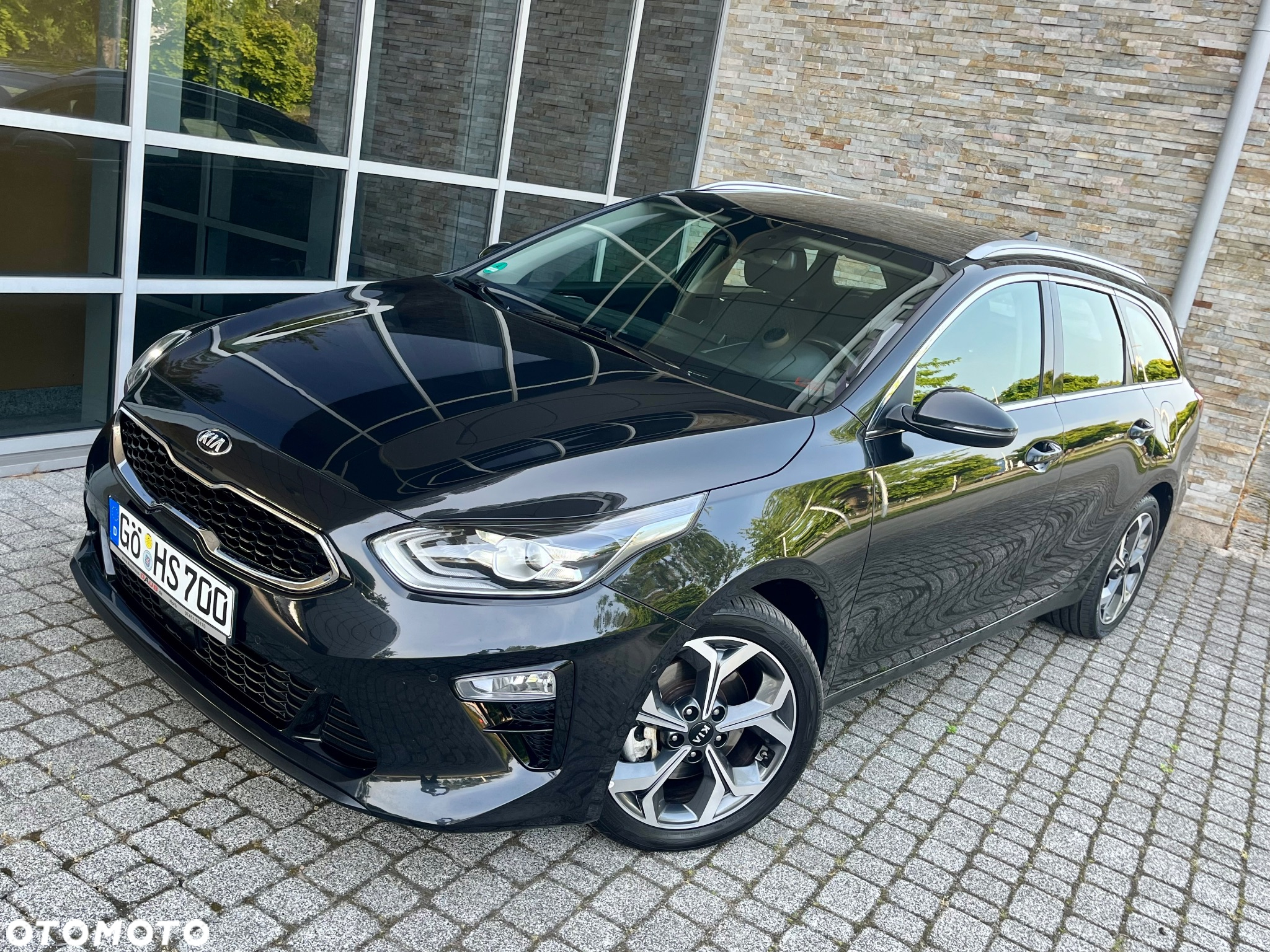 Kia Ceed SW 1.6 CRDi DCT Spirit - 19