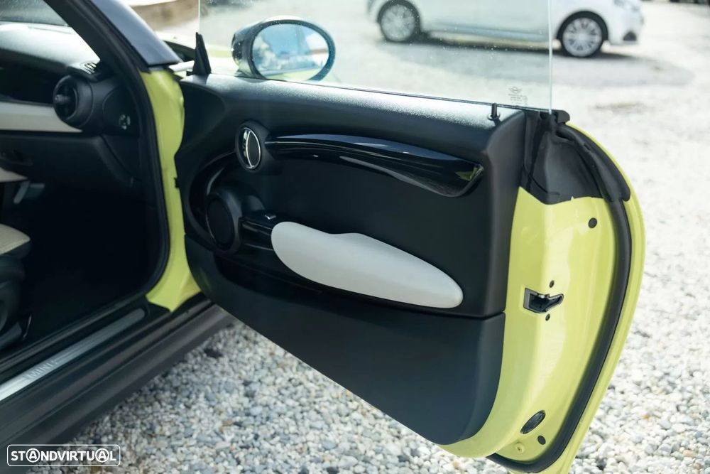 MINI 3 Portas Cooper Auto - 13