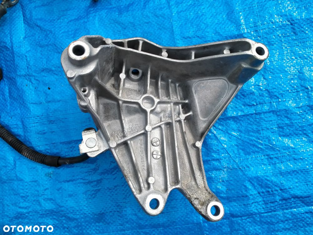 Audi SQ7 Q7 4.0 TDI Łapa Wspornik Silnika - 8