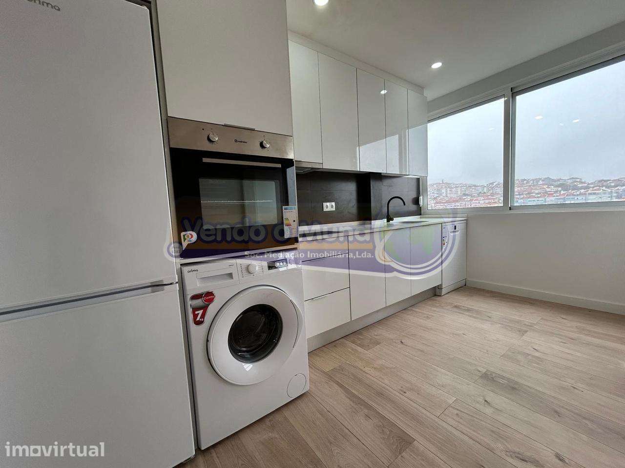 Apartamento na Amadora - Damaia (LXAMD026) - Grande imagem: 4/12
