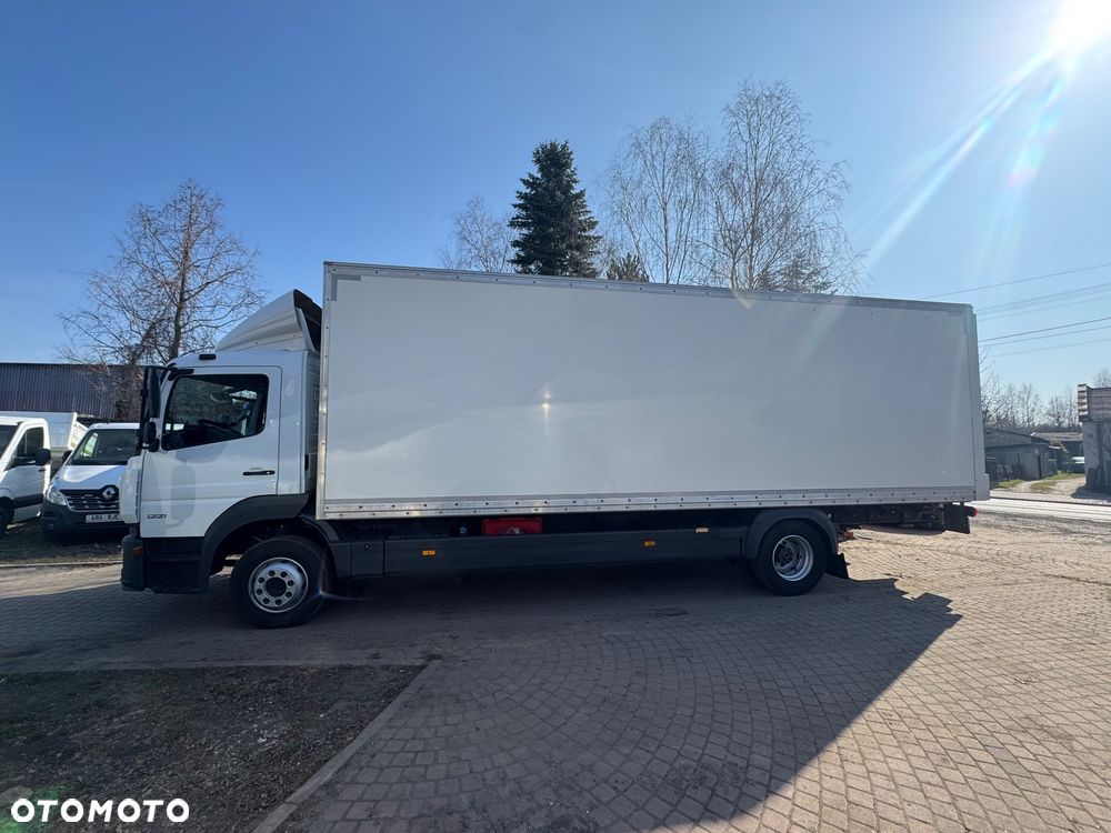 Mercedes-Benz ATEGO 1221 / Kontener 7.50/ Winda/ - 2