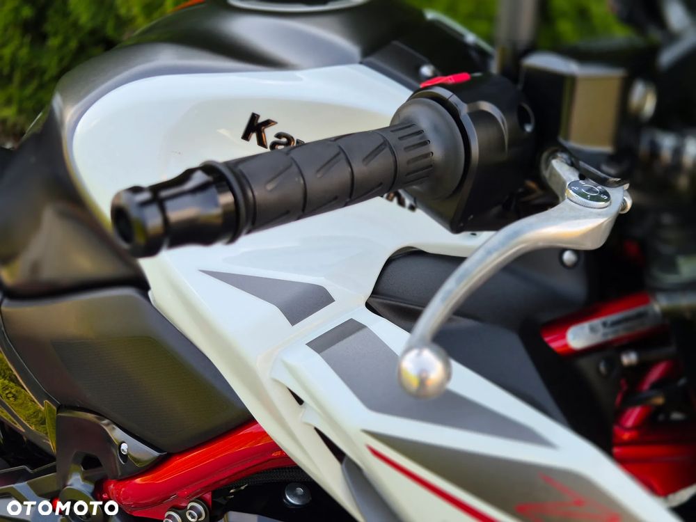 Kawasaki Z 900 - 23