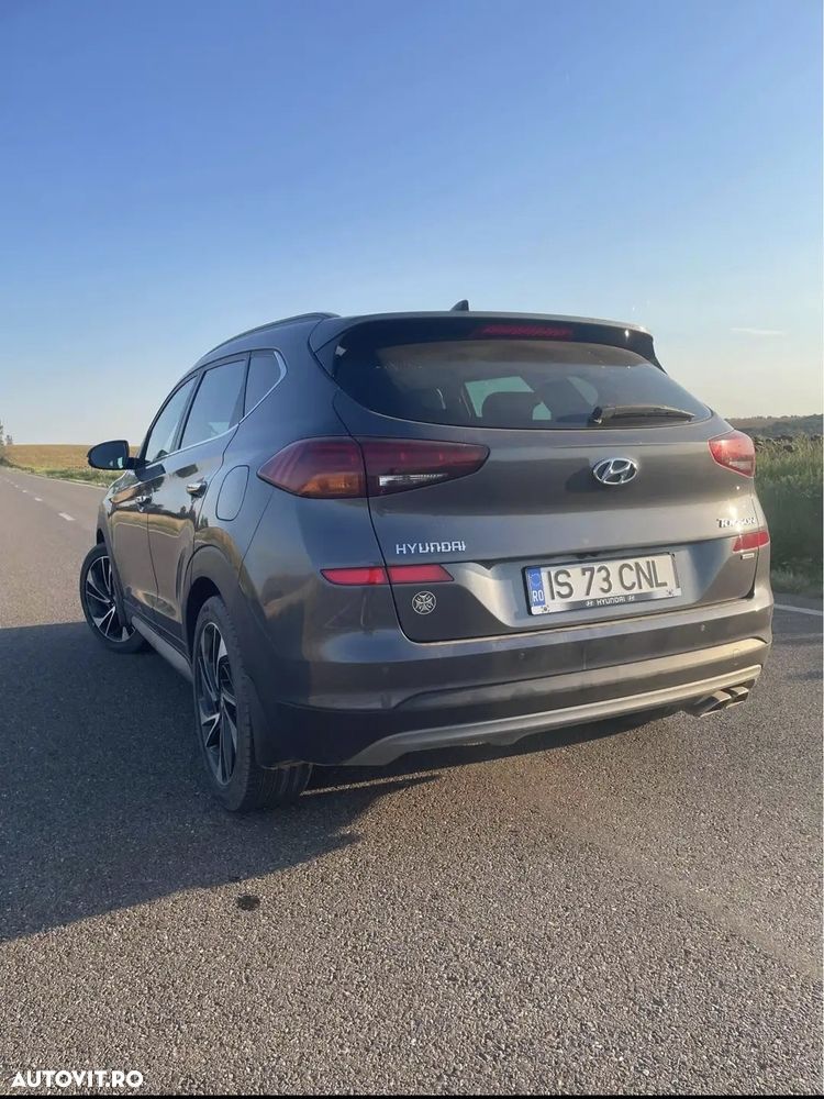 Hyundai Tucson 1.6 T-GDi 4WD 7DCT Luxury - 4