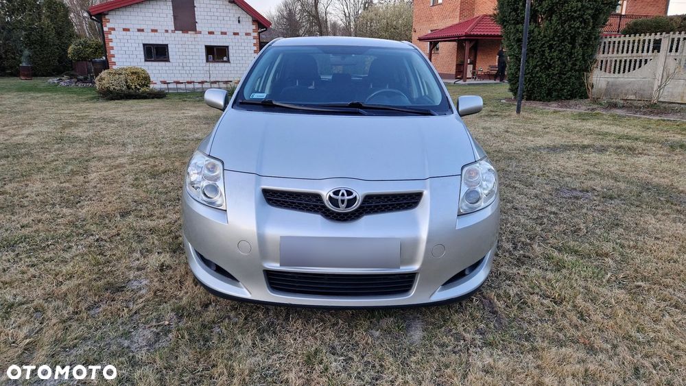 Toyota Auris 1.6 Sol - 8