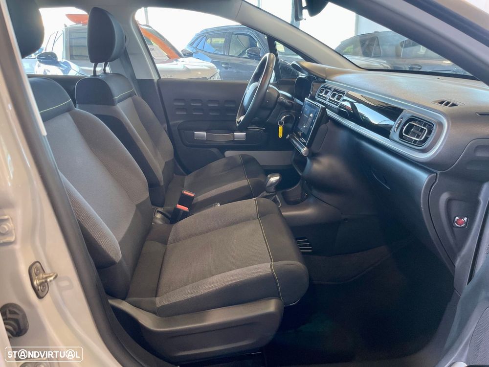 Citroën C3 1.2 PureTech Shine EAT6 - 23