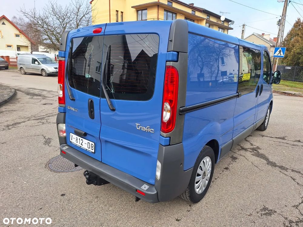 Renault Trafic - 11