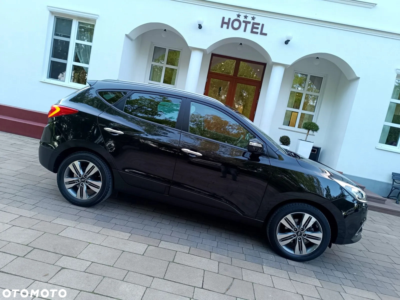 Hyundai ix35 1.7 CRDi 2WD blue Finale Gold - 15