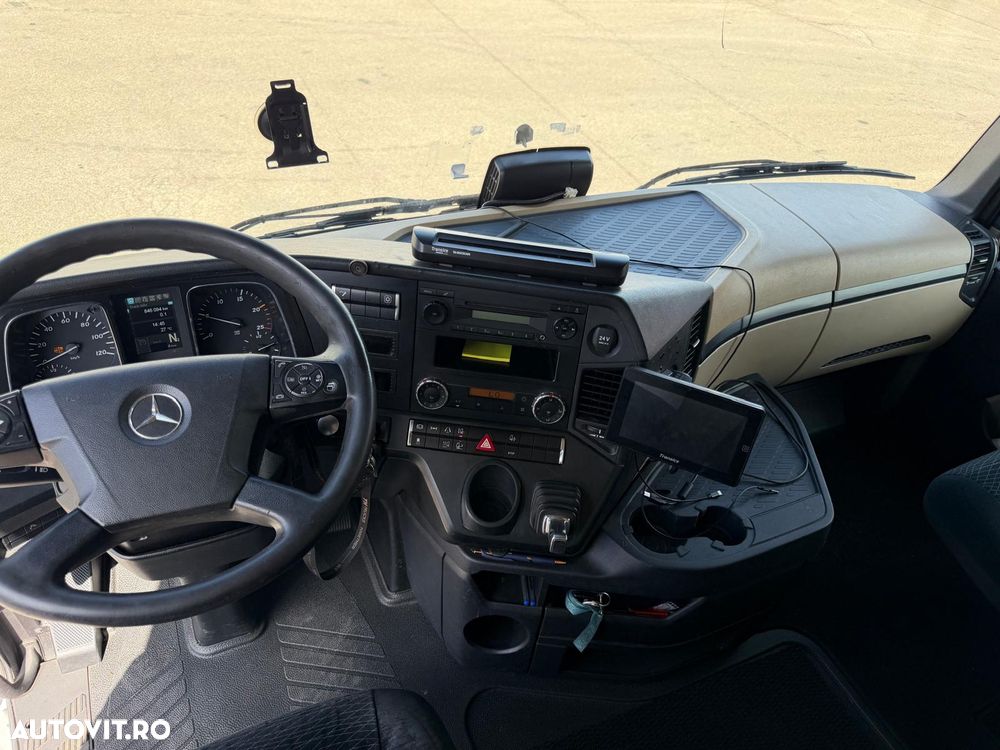 Mercedes-Benz Actros - 7