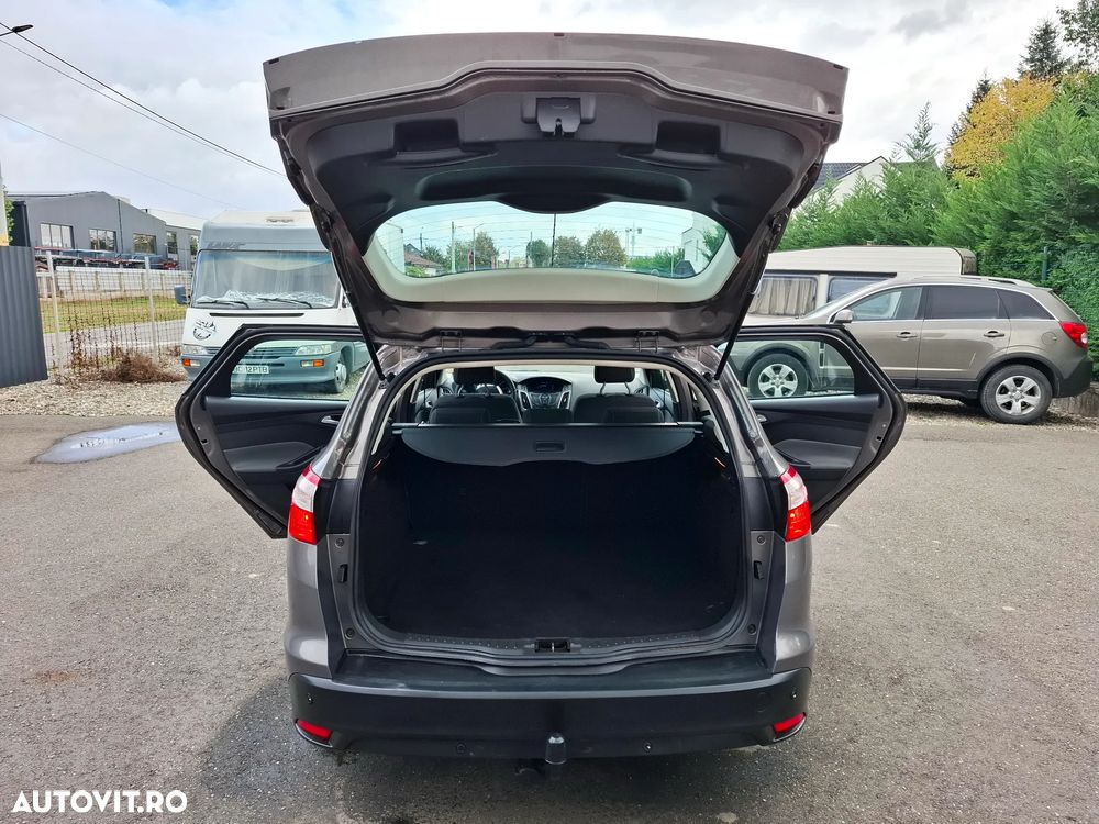Ford Focus - 7