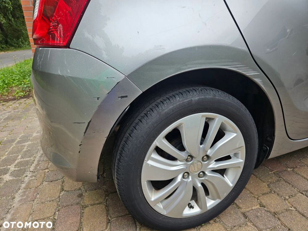 Suzuki Swift 1.2 Premium Plus - 9