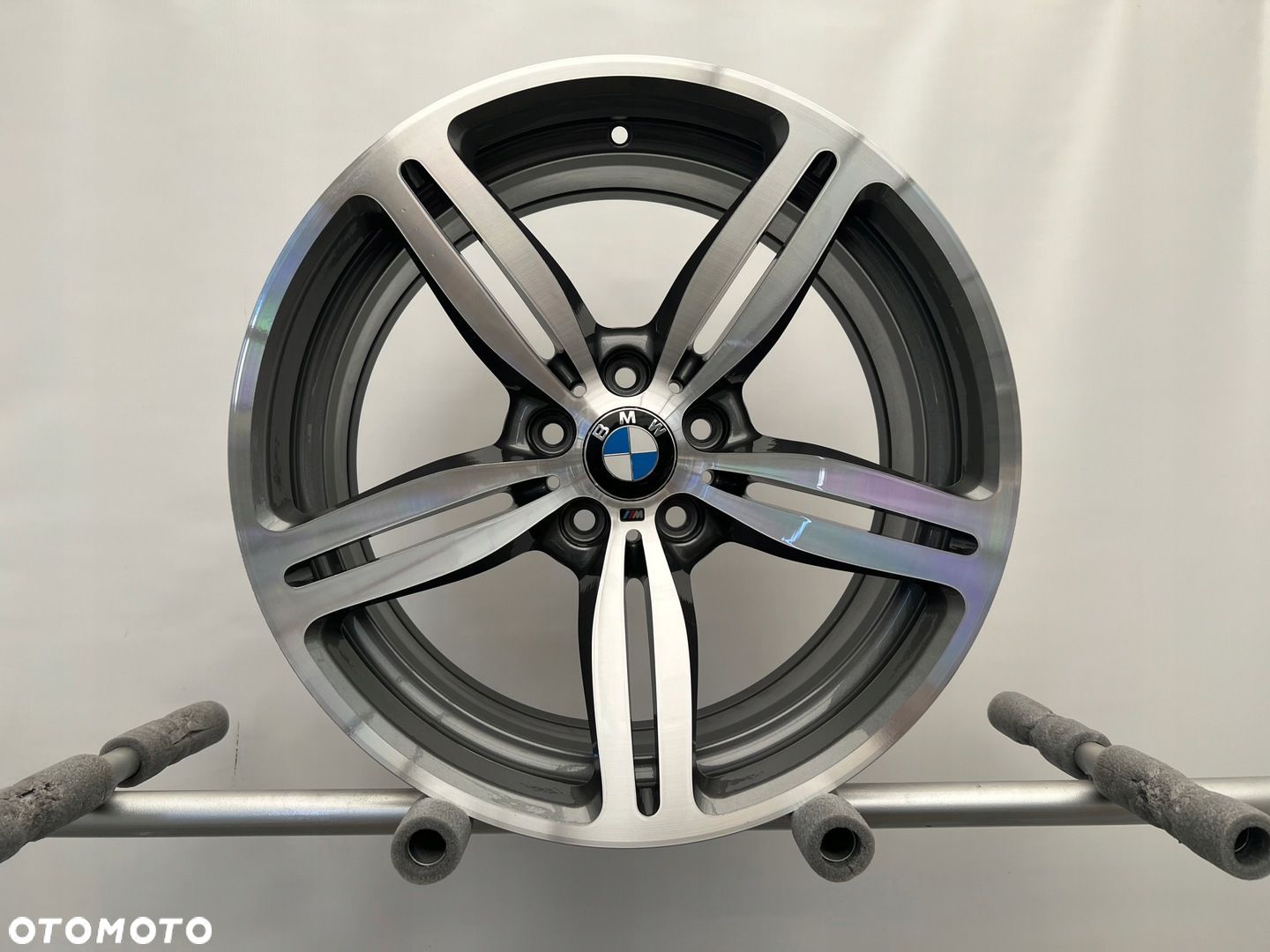 FELGA ALU BMW M6 M5 E63 E60 2283251 19 ET17 - 1