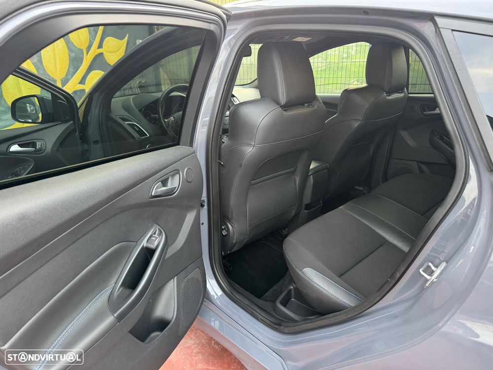 Ford Focus 2.3 EcoBoost RS - 8