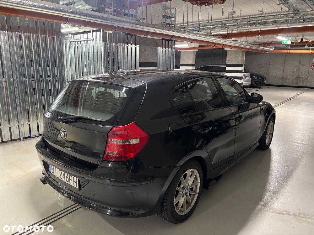 BMW Seria 1 116d Sport Line - 18