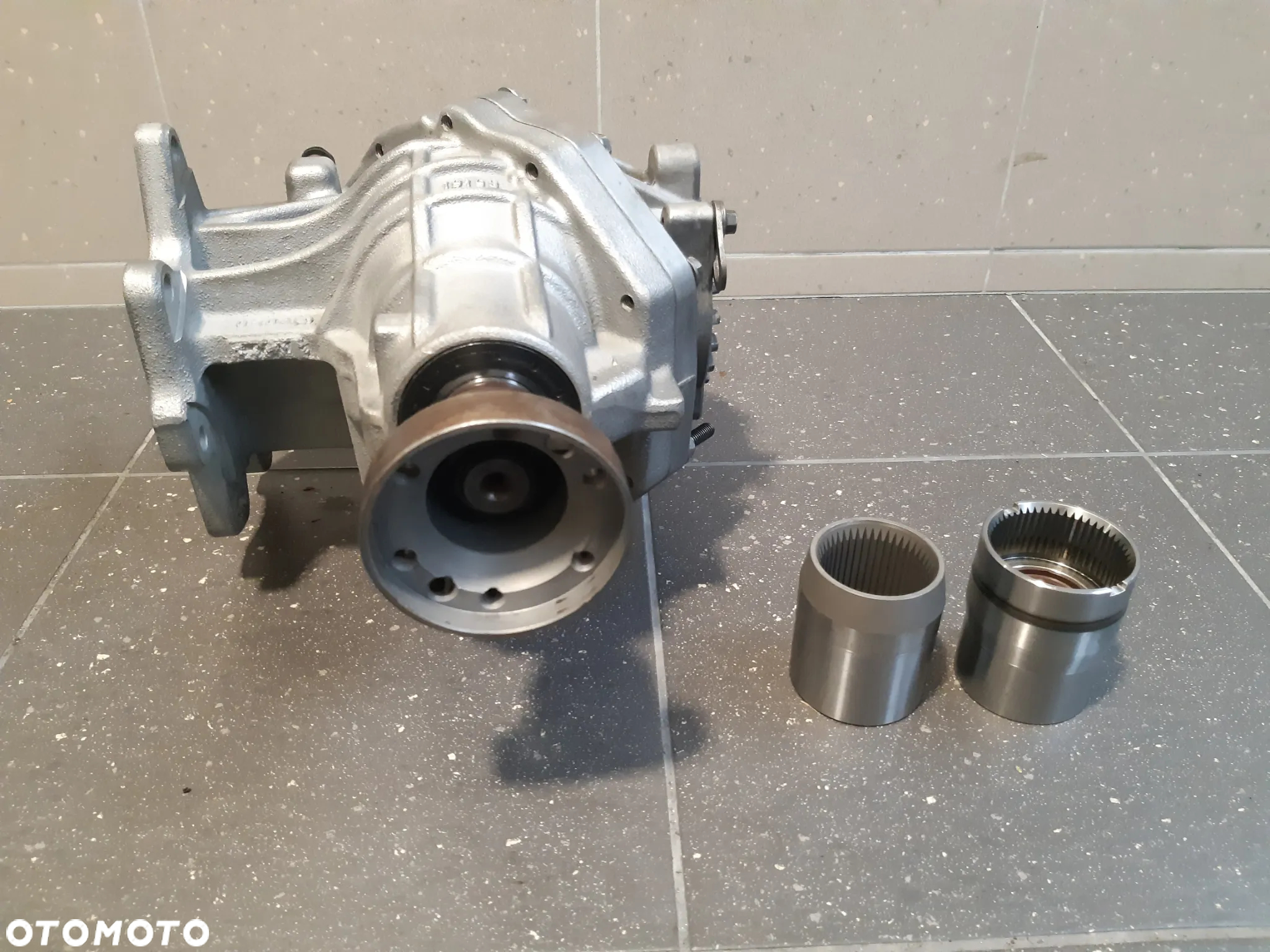 PRZEKŁADNIA KĄTOWA REDUKTOR VOLVO V70 XC70 S60 XC90 S80 V90 i in. - 4