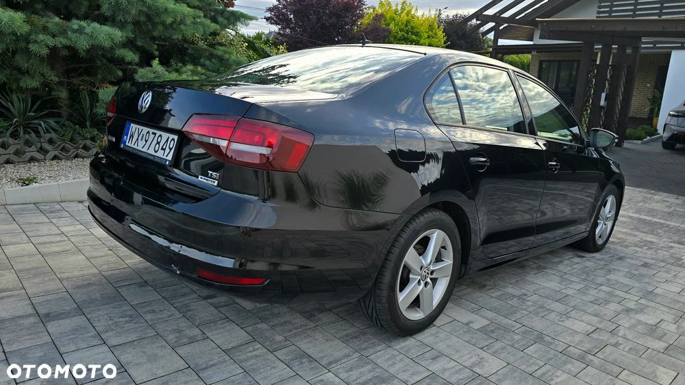 Volkswagen Jetta 1.4 TSI BMT Comfortline - 11
