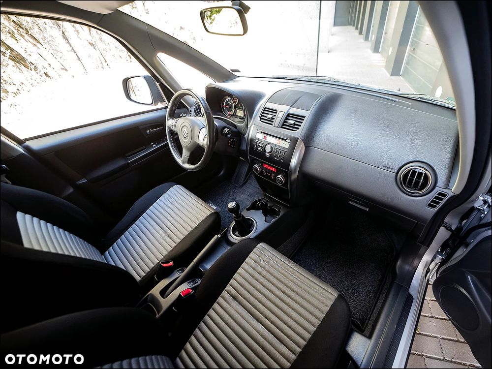 Suzuki SX4 - 20