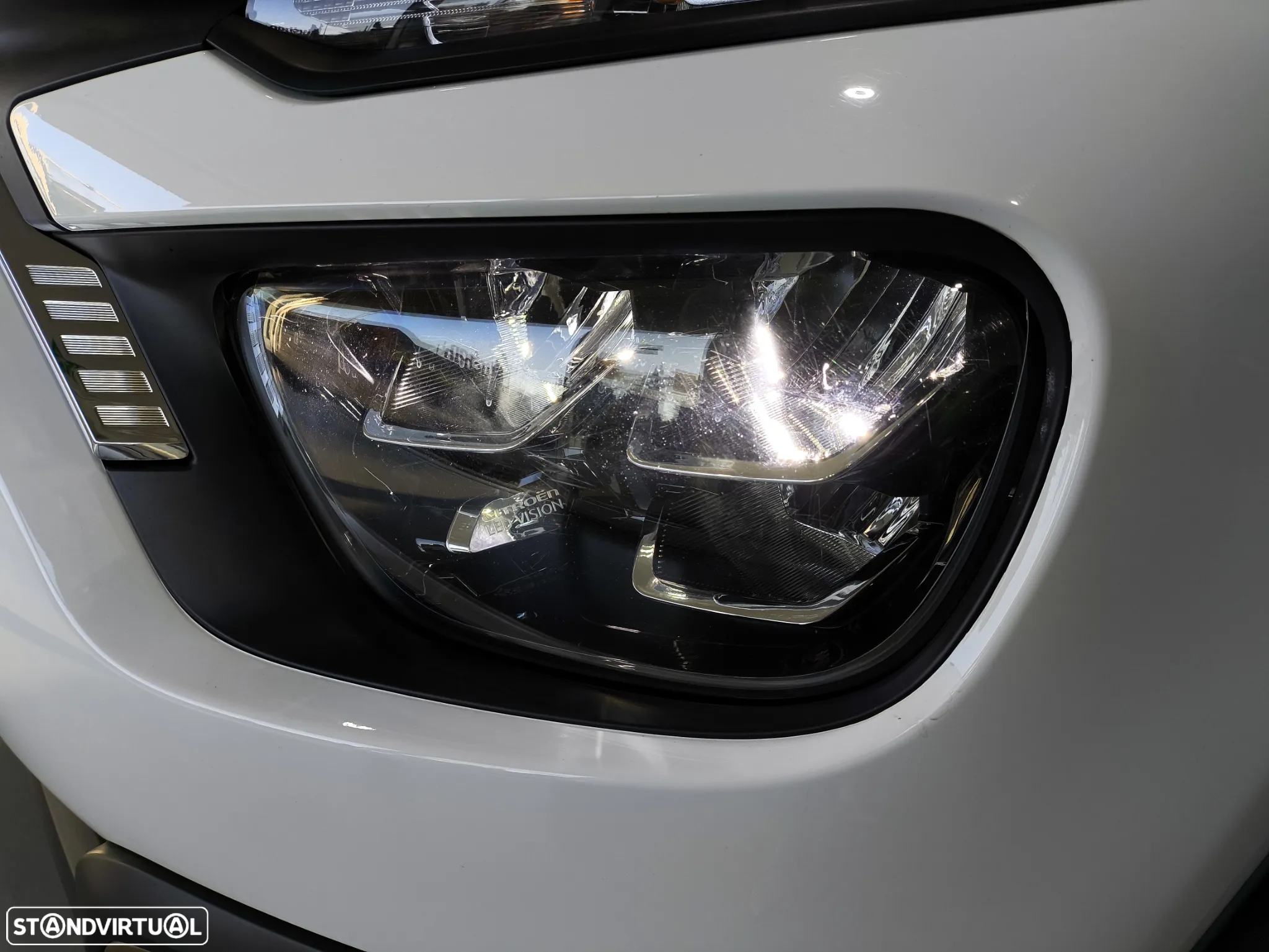 Citroën C3 1.2 PureTech C-Series - 24