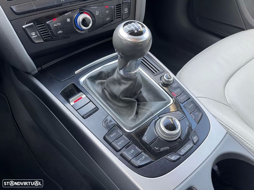 Audi A4 Avant 2.0 TDi - 18